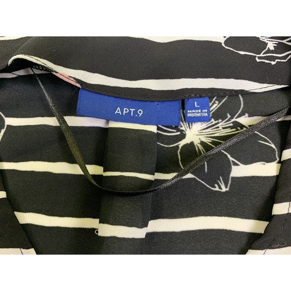 Apt 9 Womens L Floral Print Wrap Blouse Tunic Top Short Sleeve Black White Pink - Picture 3 of 11